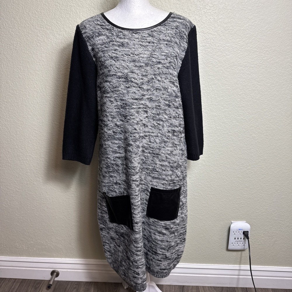Cato Sweater Dress L Black Gray Knit Faux Leather Trim‎ Pockets Back Zip Shift